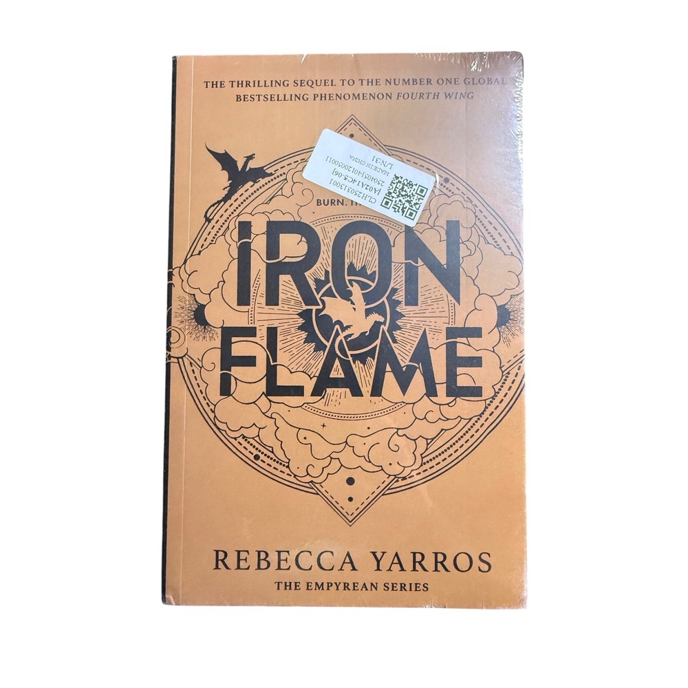 Rebecca Yarros Iron Flame The Empyrean Series Fantasy Novel